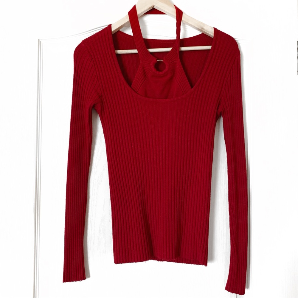 Chic looking sweater in Small Size